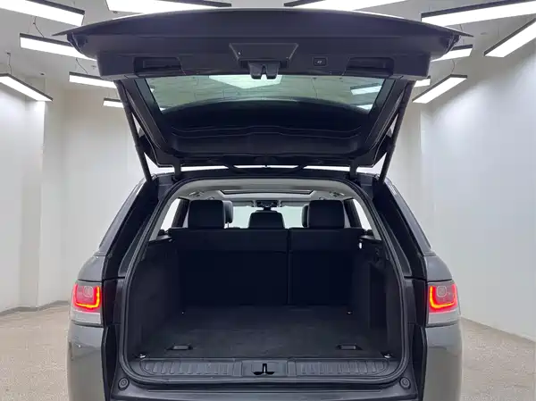 Land Rover Range Rover Sport 2015