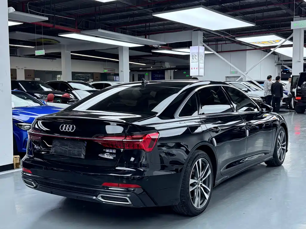 Audi A6L 2021 — фото 18