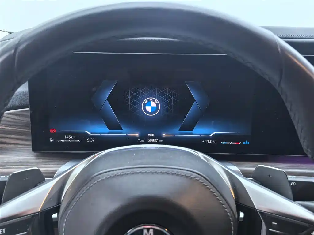BMW 7 Series 2023 — фото 12