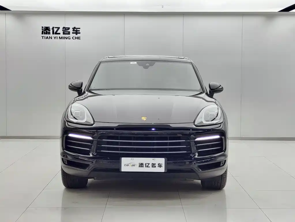 Porsche Cayenne Hybrid 2022 — фото 2