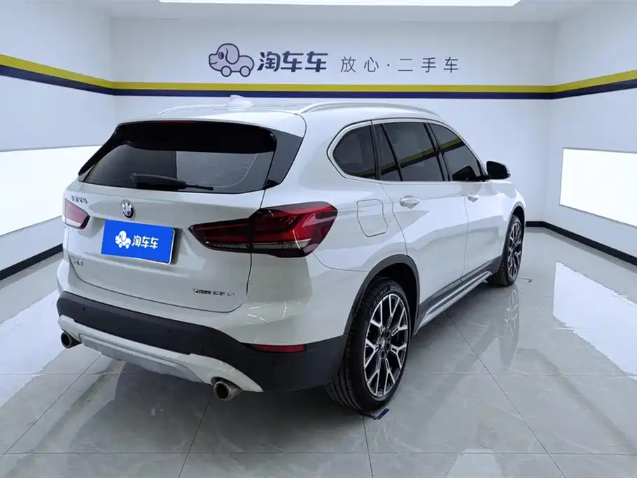 BMW X1 2023 — фото 3