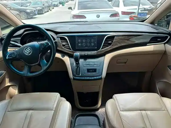 Buick GL8 2019