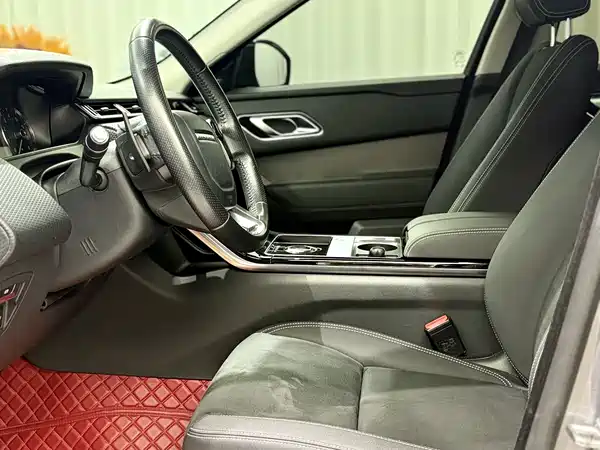 Land Rover Range Rover Velar 2020
