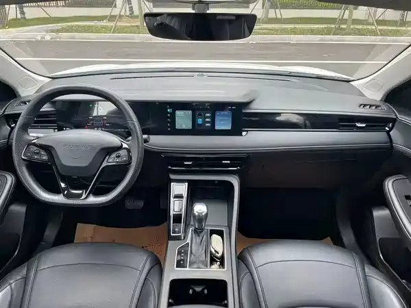 Roewe i5 2025