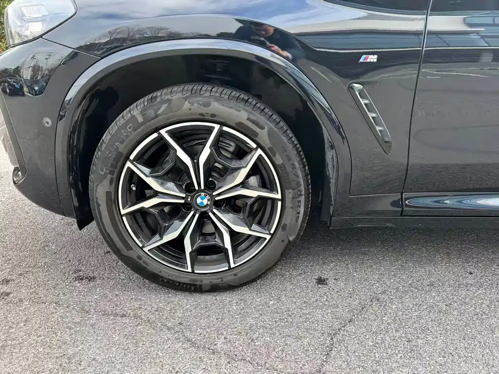 BMW X4 2023 — фото 6