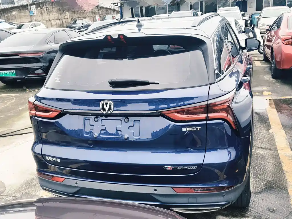 Changan CS75PLUS 2020 — фото 14