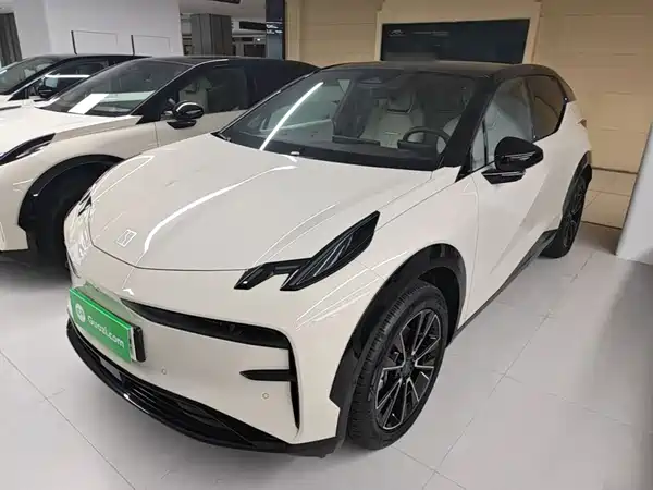 Zeekr X 2024