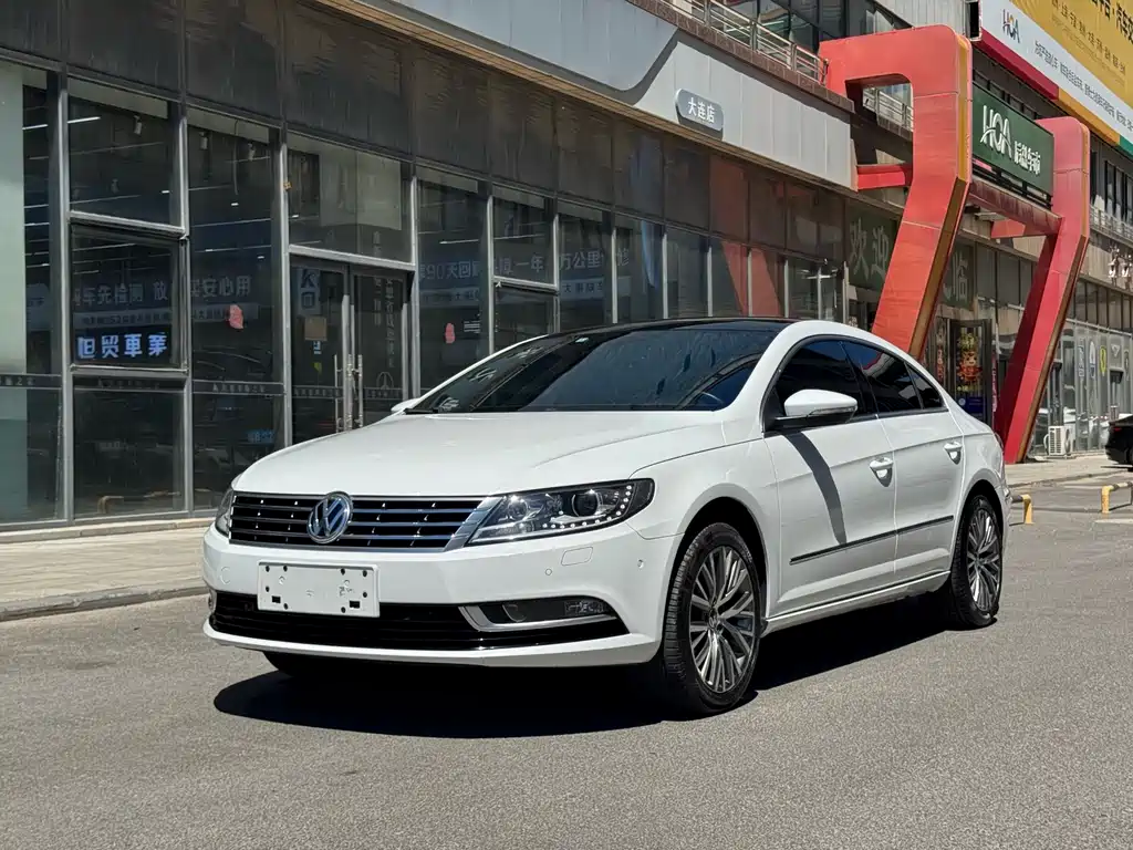 Volkswagen CC 2016 — фото 1
