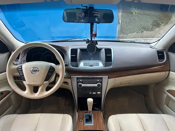 Nissan Teana 2011