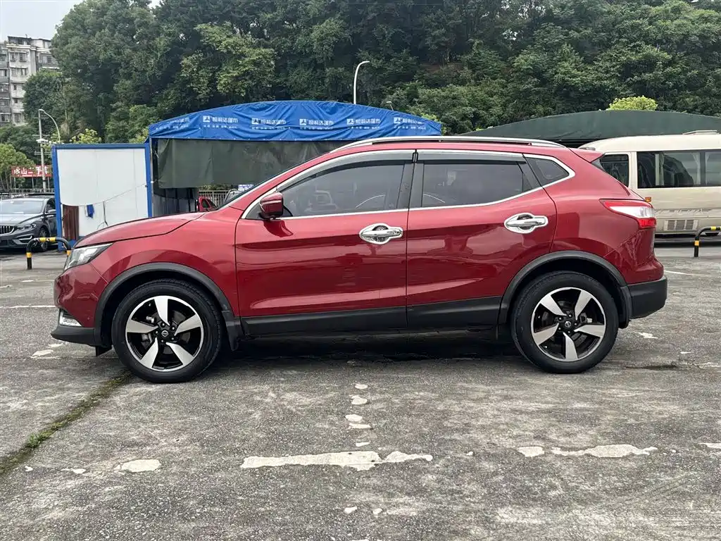 Nissan Qashqai 2016 — фото 8