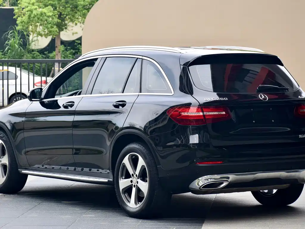 Mercedes-Benz GLC 2016 — фото 8