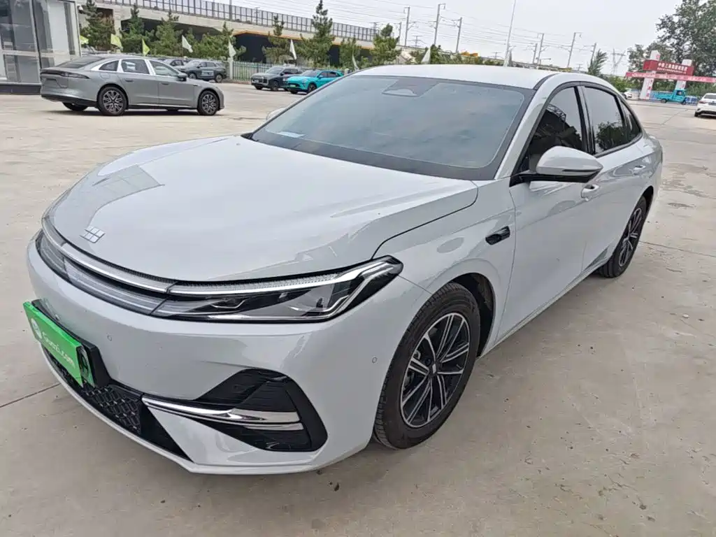 Geely Galaxy A7 EM 2026 — фото 2