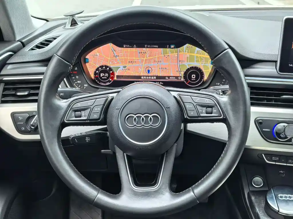 Audi A4L 2019