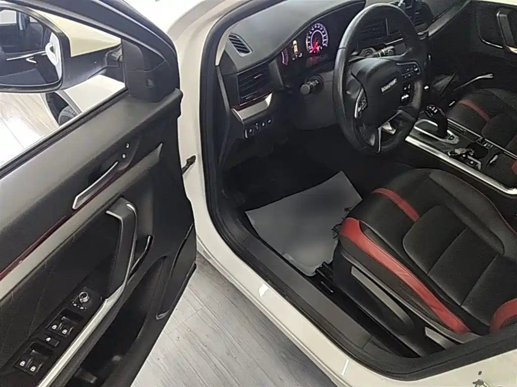 Haval H4 2019 — фото 16
