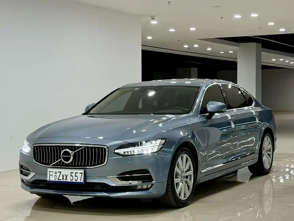 Volvo S90 2020 — фото 1