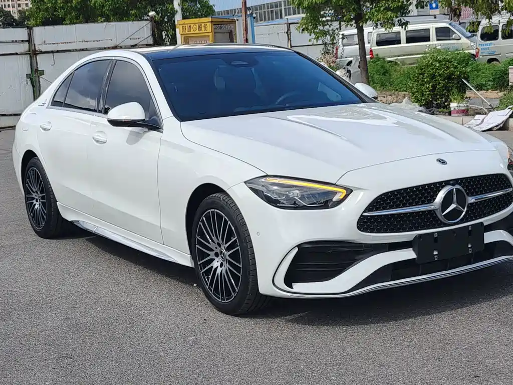 Mercedes-Benz C-Class 2023