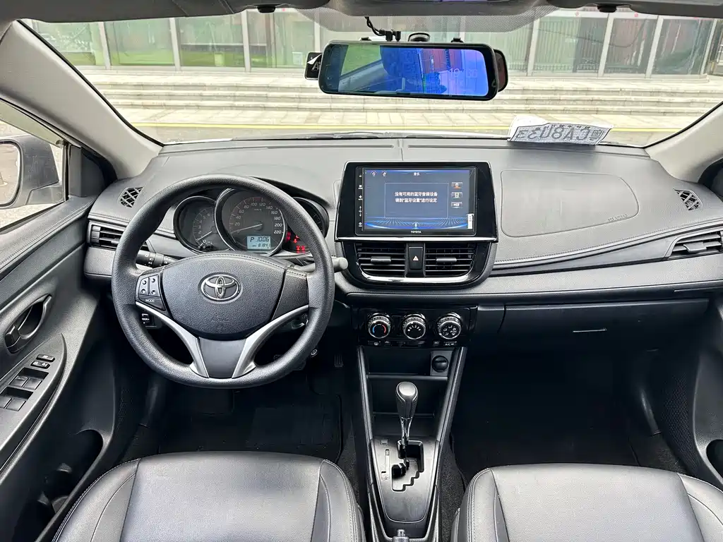 Toyota Vios 2022 — фото 12