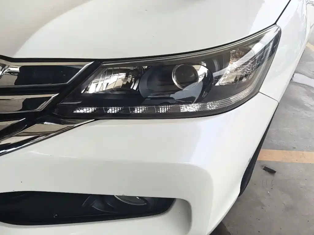 Honda Accord 2016 — фото 24