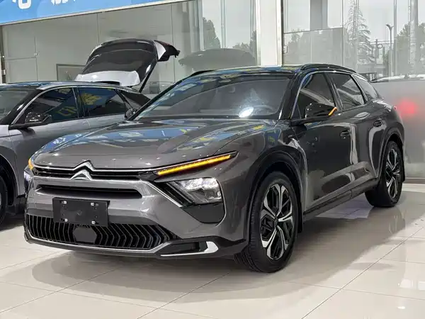 Citroën Versailles C5 X 2021