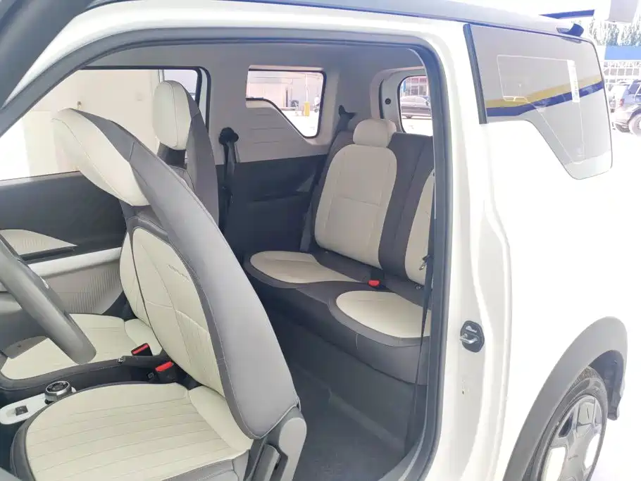 Geely Galaxy Panda 2025 — фото 11
