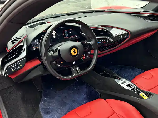 Ferrari SF90 2022
