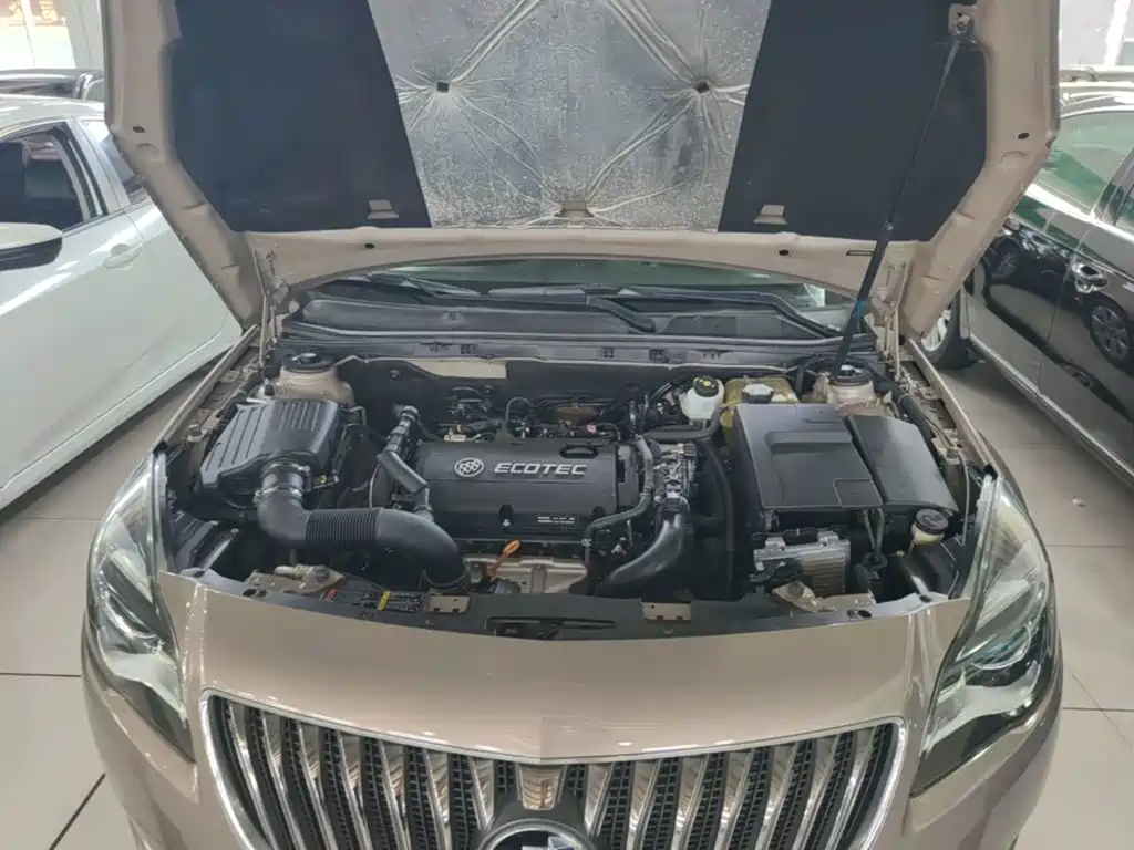 Buick Regal 2015 — фото 20