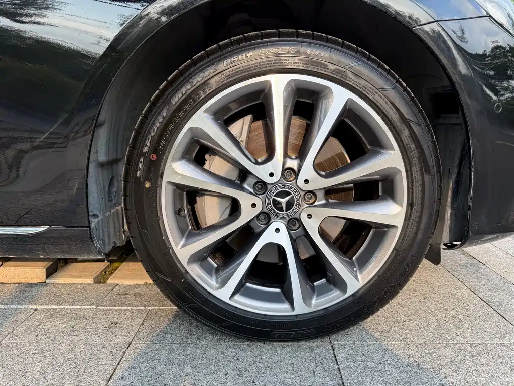 Mercedes-Benz E-Class 2019