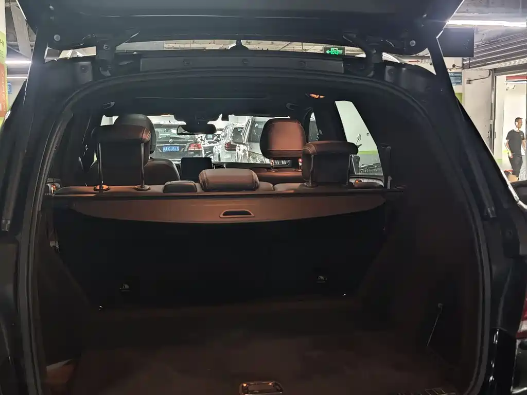 Mercedes-Benz GLE 2017 — фото 18