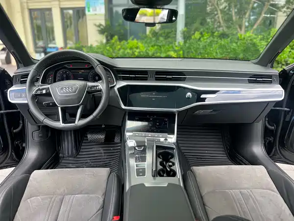 Audi A6L 2019