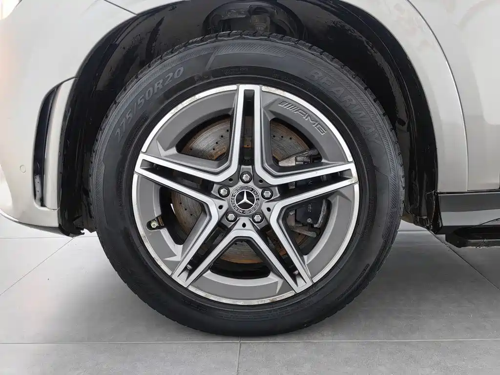 Mercedes-Benz GLE 2019 — фото 17