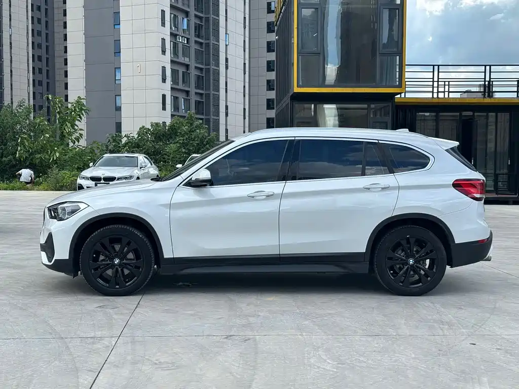 BMW X1 2021