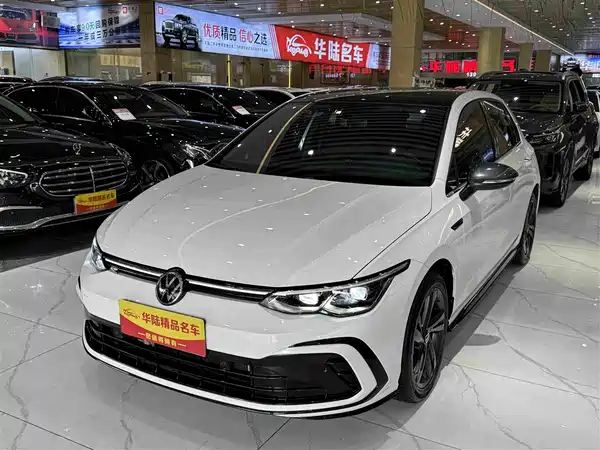 Volkswagen Golf 2023