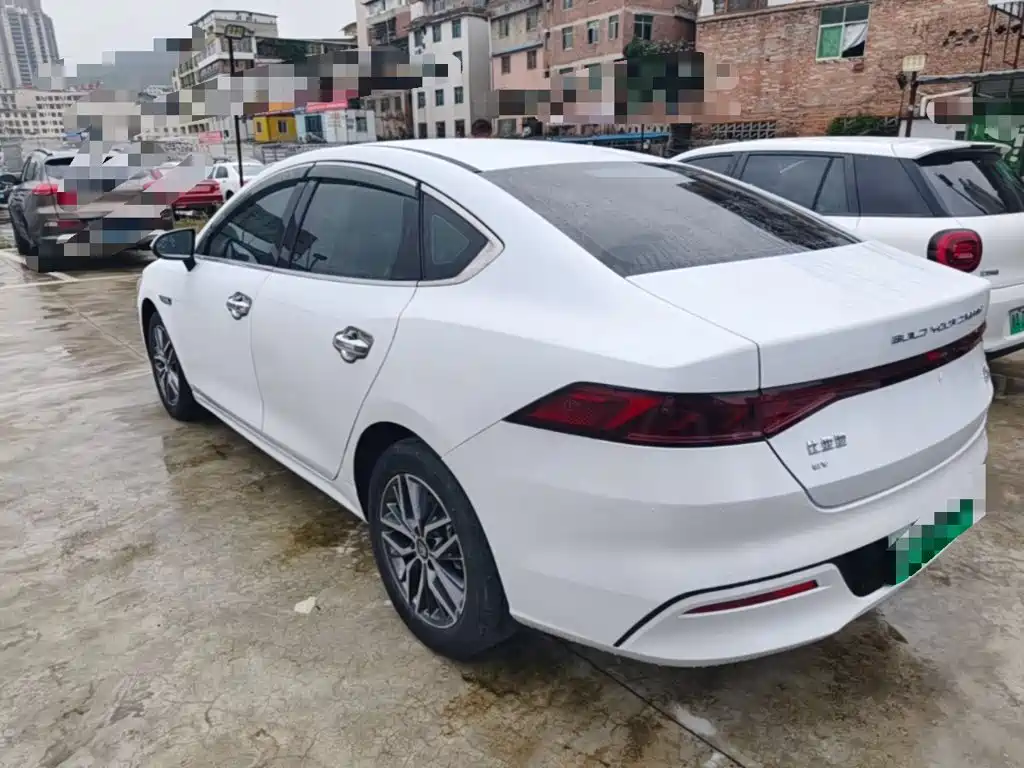 BYD Qin PLUS 2024 — фото 5