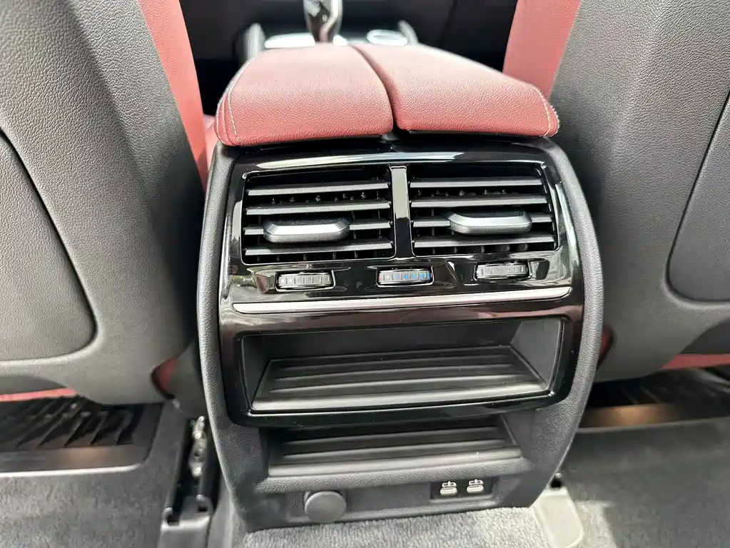 BMW 5 Series 2021 — фото 15