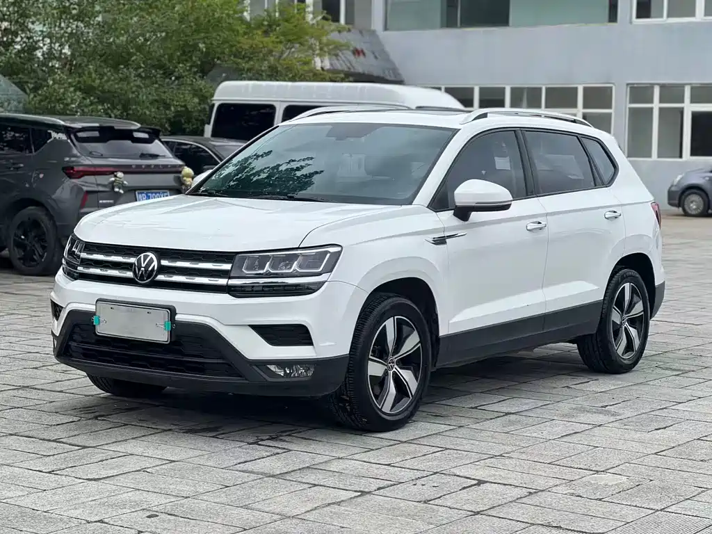 Volkswagen Tharu 2023