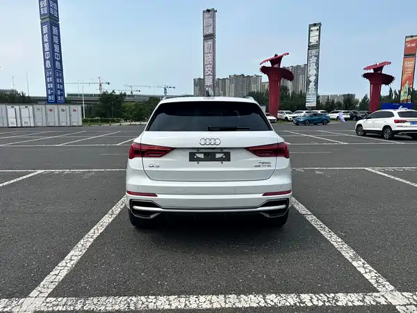 Audi Q3 2022