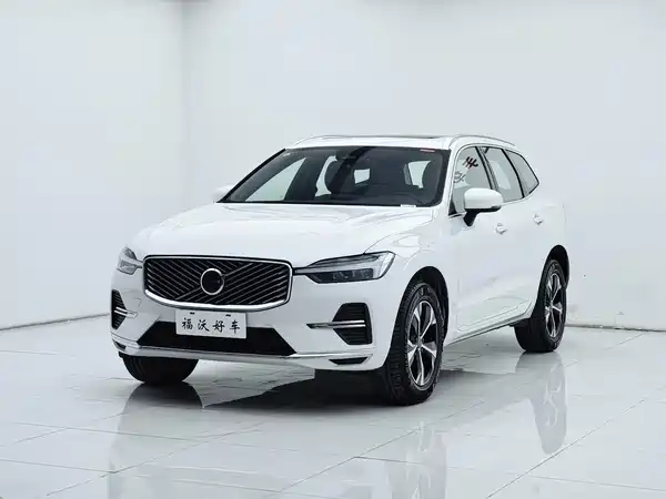 Volvo XC60 2025