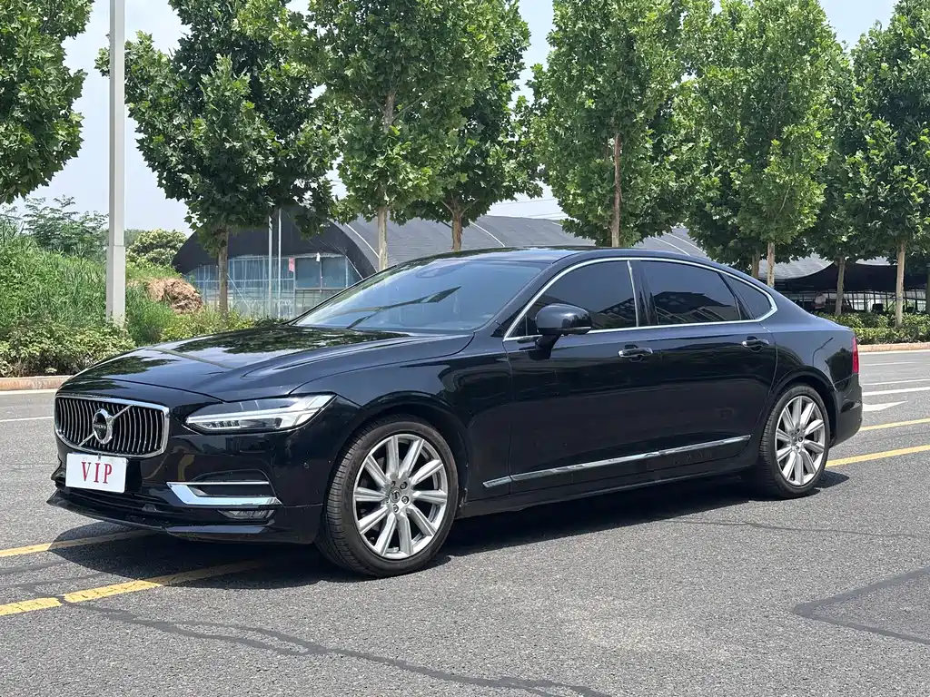 Volvo S90 2019 — фото 1