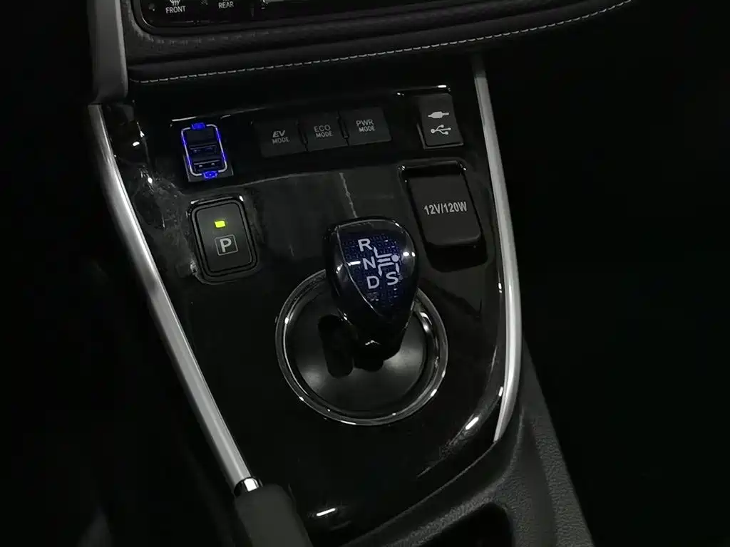 Toyota Levin 2018 — фото 13