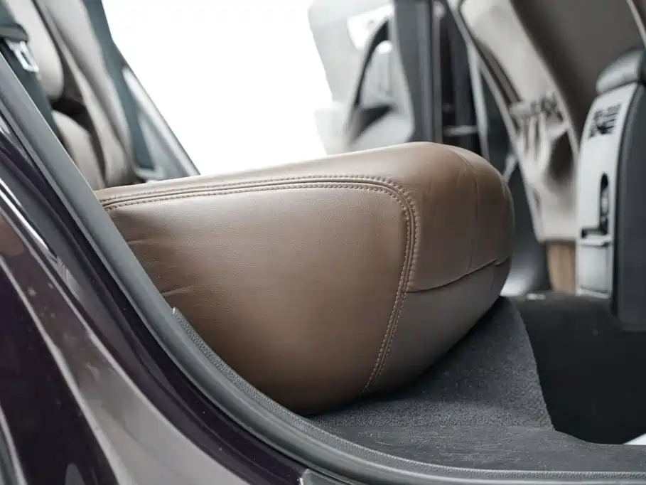 Infiniti QX70 2015 — фото 14