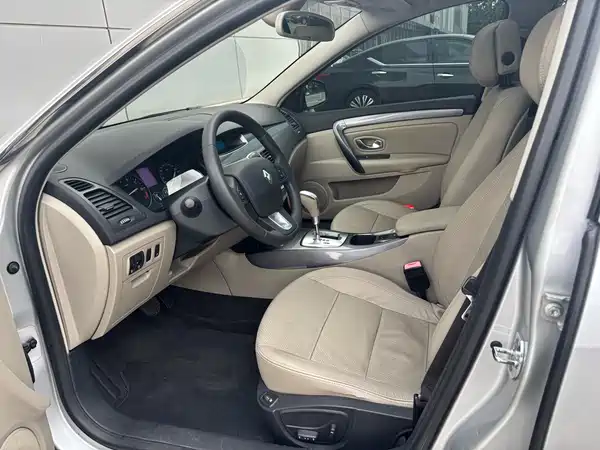 Renault Laguna 2009