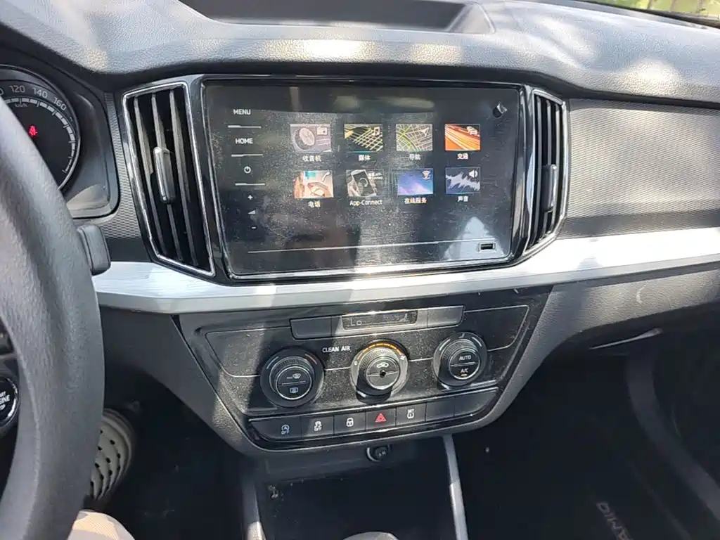 Skoda Kamiq 2020 — фото 20