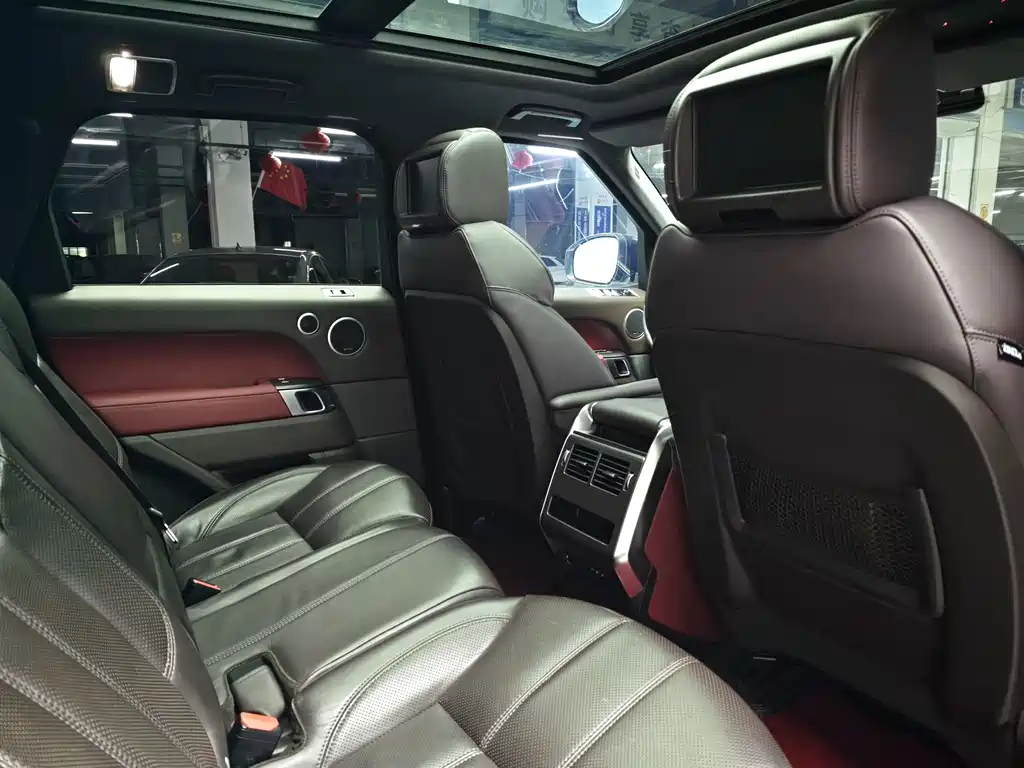 Land Rover Sport 2014 — фото 11
