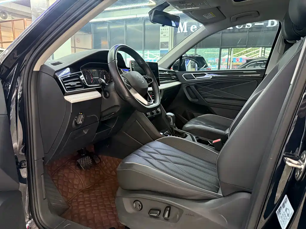Volkswagen Tiguan L 2023
