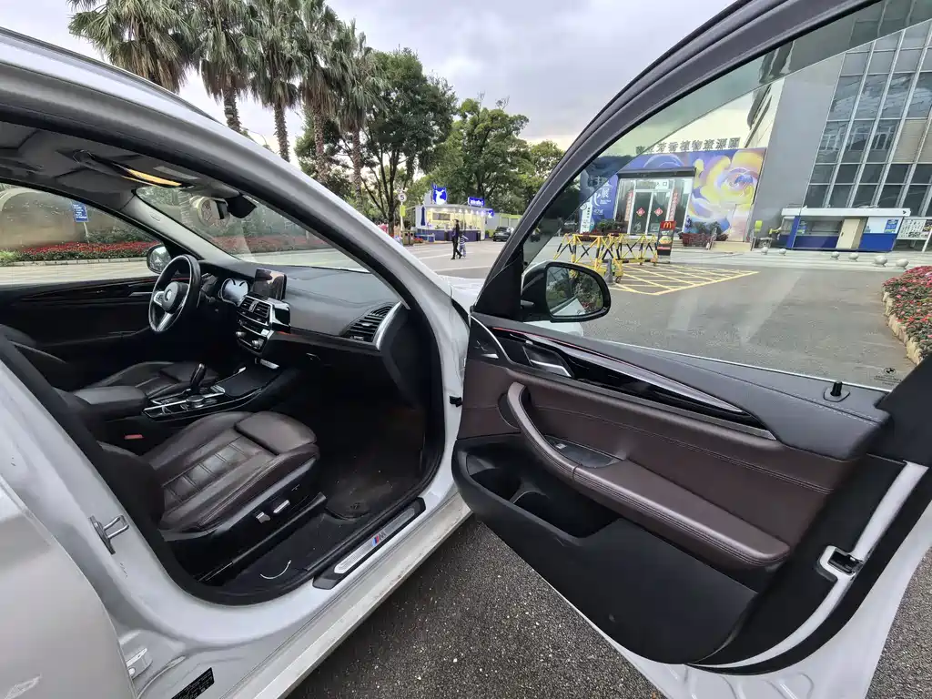 BMW X3 2019 — фото 13