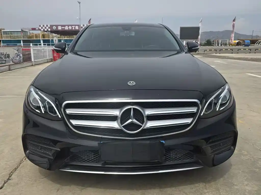 Mercedes-Benz E-Class 2019 — фото 2