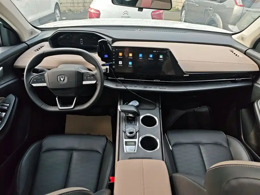 Changan CS55PLUS 2023 — фото 10