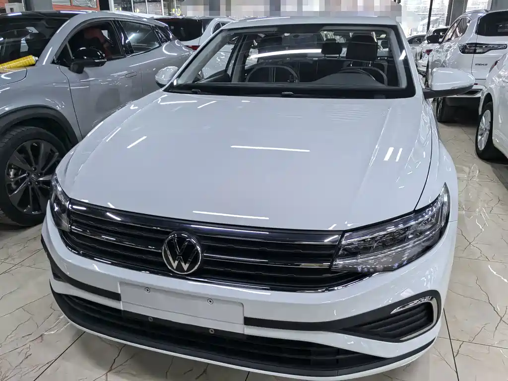 Volkswagen Bora 2024