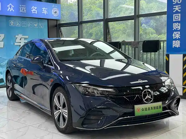 Mercedes-Benz EQE 2025