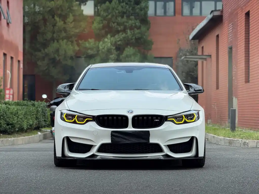 BMW M4 2016 — фото 2